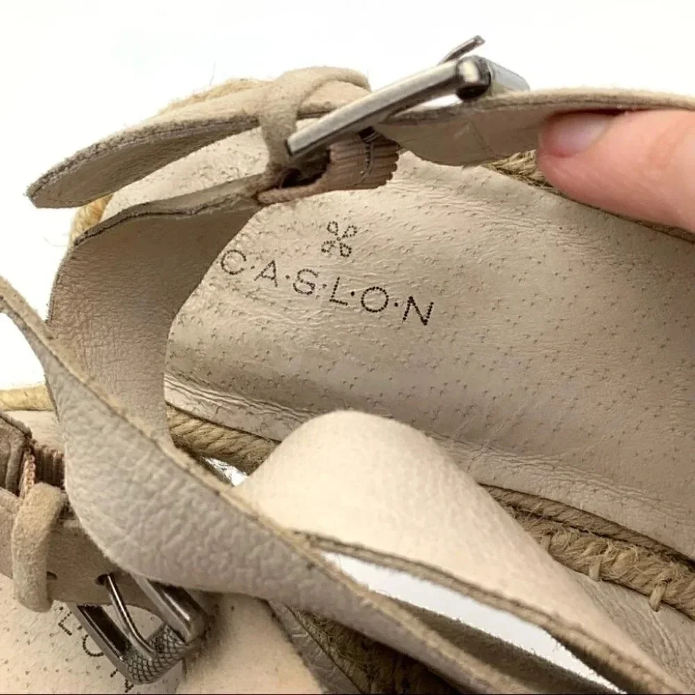 Caslon Espadrilles size 9.5 beige suede wedges